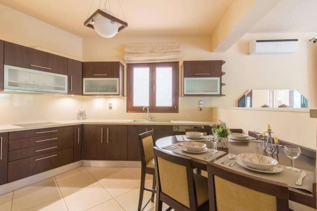 Heraklion Comfy House With Mountain View Eksteriør billede