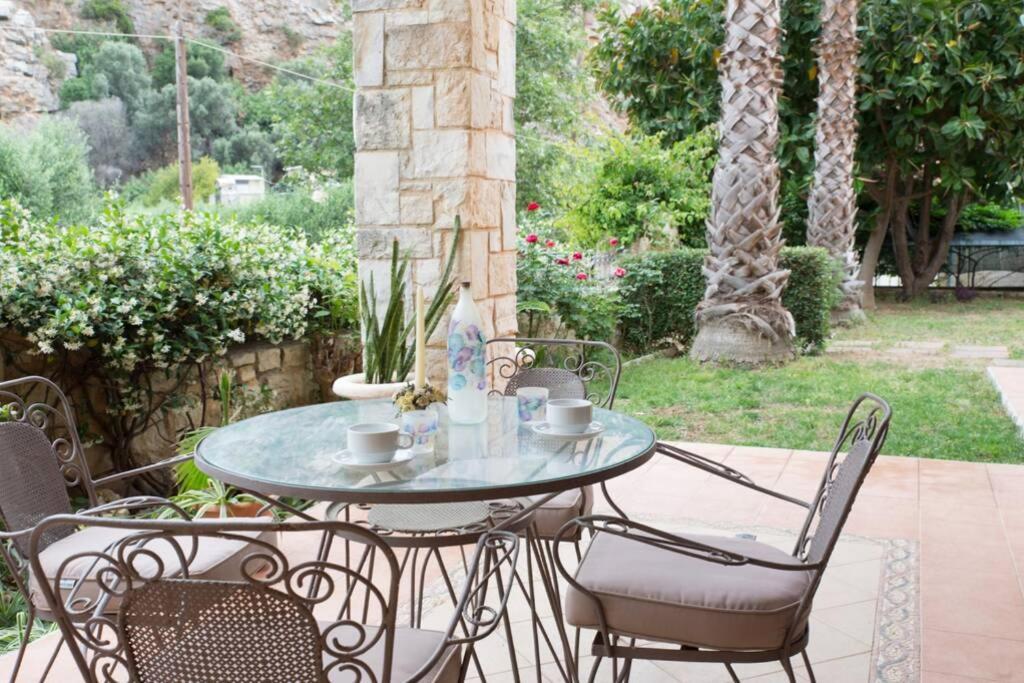 Heraklion Comfy House With Mountain View Eksteriør billede