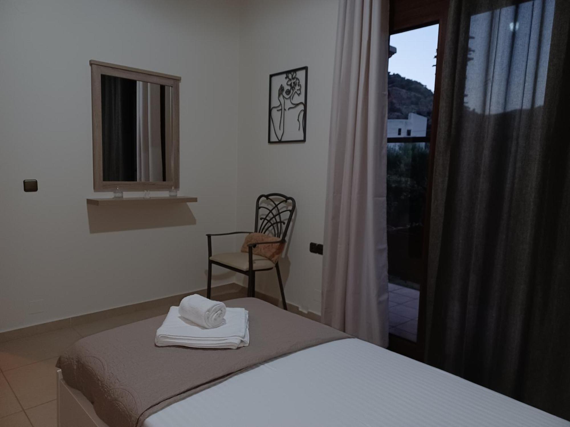 Heraklion Comfy House With Mountain View Eksteriør billede